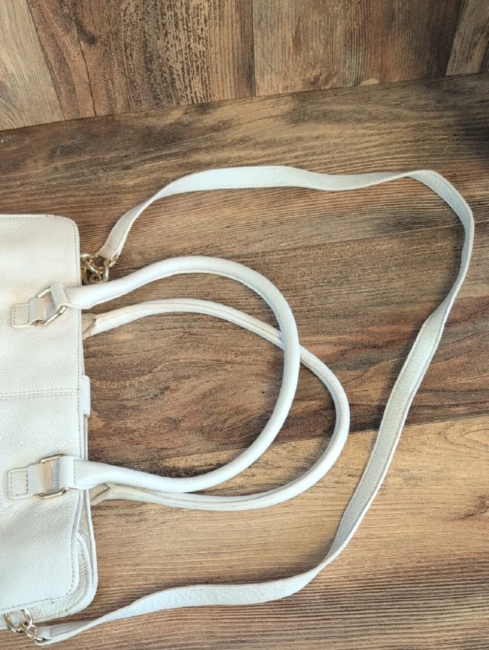 Calvin Klein White Structured Satchel with Gold Hardware       M472